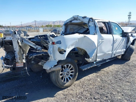 2020 Ford Super Duty F-250 SRW XL with VIN 1FT7W2B66LEC42311, listed as a IAAI auction lot 41262022 with 1 mi miles. Bid and sale history available at carsss.com. Image 4.