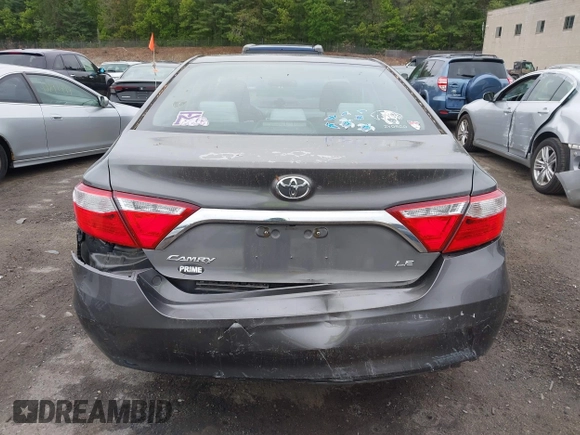 2015 Toyota Camry XLE z VIN 4T1BF1FKXFU003359, wystawiony jako IAAI lot #42309837 z przebiegiem 229 701 mil mil oraz . Historia ofert i sprzedaży dostępna na DreamBid. Obrazek 16.