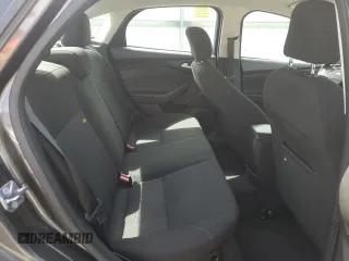 2015 Ford Focus SE with VIN 1FADP3F27FL381074, listed as a Copart auction lot 51945355 with 105,533 mi miles and Salvage Title. Bid and sale history available at carsss.com. Image 10.