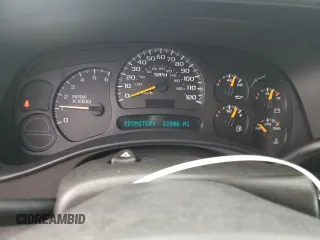 2004 Chevrolet Tahoe LS with VIN 1GNEC13V24R305650, listed as a Copart auction lot 44187625 with 82,000 mi miles and Salvage Title. Bid and sale history available at carsss.com. Image 9.