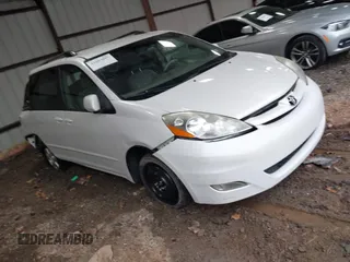 2007 Toyota Sienna XLE z VIN 5TDZK22C37S041878, wystawiony jako IAAI lot #41007097 z przebiegiem 318 197 mil mil oraz . Historia ofert i sprzedaży dostępna na DreamBid. Obrazek 1.