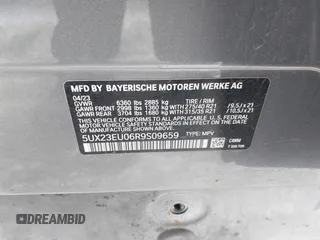 2024 BMW X5 xDrive40i z VIN 5UX23EU06R9S09659, wystawiony jako IAAI lot #41444238 z przebiegiem 26 923 mil mil oraz . Historia ofert i sprzedaży dostępna na DreamBid. Obrazek 9.
