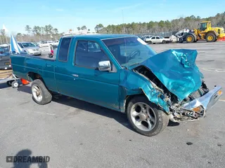 1996 Nissan Trucks 2WD XE with VIN 1N6SD16S2TC378459, listed as a IAAI auction lot 41319711 with 190,567 mi miles. Bid and sale history available at carsss.com. Image 1.