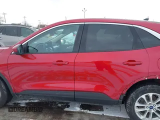2020 Ford Escape SE z VIN 1FMCU9G63LUA50755, wystawiony jako IAAI lot #41480558 z przebiegiem 27 540 mil mil oraz . Historia ofert i sprzedaży dostępna na DreamBid. Obrazek 14.
