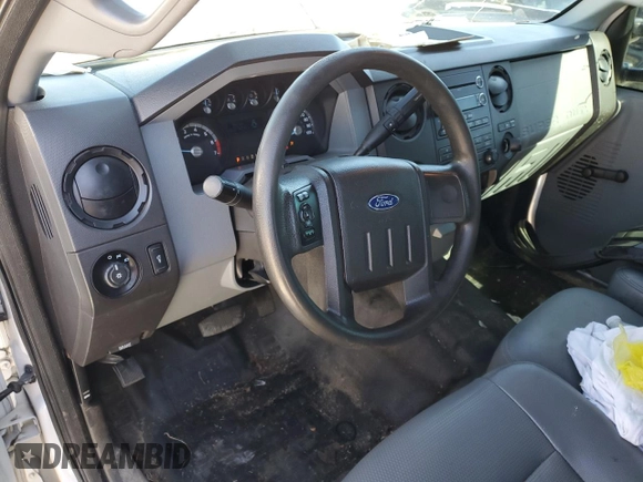 2015 Ford F-250 XLT with VIN 1FT7X2A60FED36803, listed as a Copart auction lot 46367905 with 347,666 mi miles and Salvage title. Bid and sale history available at DreamBid. Image 8.
