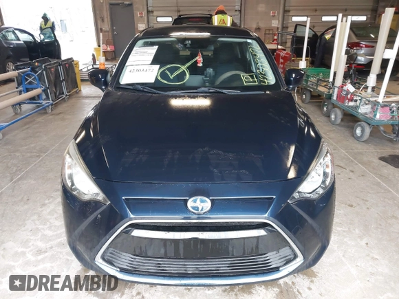 2016 Scion iA z VIN 3MYDLBZV5GY146138, wystawiony jako IAAI lot #42303472 z przebiegiem 29 289 mil mil oraz . Historia ofert i sprzedaży dostępna na DreamBid. Obrazek 12.