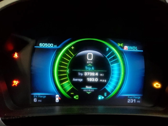 2017 Chevrolet Volt LT with VIN 1G1RC6S56HU116102, listed as a Copart auction lot 71354222 with 60,500 mi miles. Bid and sale history available at carsss.com. Image 9.