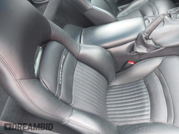2004 Chevrolet Corvette with VIN 1G1YY22G645132408, listed as a IAAI auction lot 42110641 with 32,707 mi miles and . Bid and sale history available at DreamBid. Image 8.