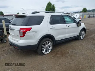 2011 Ford Explorer XLT with VIN 1FMHK8D83BGA83862, listed as a IAAI auction lot 42565783 with 152,406 mi miles and . Bid and sale history available at DreamBid. Image 4.