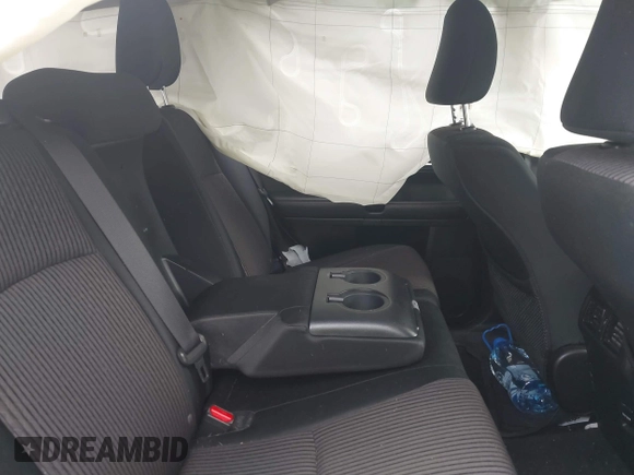 2014 Toyota 4Runner Limited with VIN JTEBU5JR4E5162629, listed as a IAAI auction lot 41265652 with 152,961 mi miles. Bid and sale history available at carsss.com. Image 8.