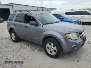 2008 Ford Escape XLS with VIN 1FMCU02Z98KB67465, listed as a Copart auction lot 53010045 with 189,367 mi miles and Clean title. Bid and sale history available at DreamBid. Image 4.