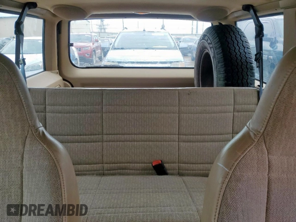 2001 Jeep Cherokee Sport with VIN 1J4FT48S41L535289, listed as a Copart auction lot 54053275 with 227,640 mi miles and Clean Title. Bid and sale history available at carsss.com. Image 11.