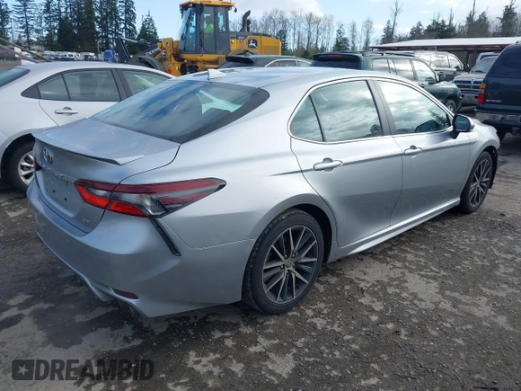 2023 Toyota Camry SE with VIN 4T1G11AK3PU810657, listed as a IAAI auction lot 41957968 with 38,297 mi miles. Bid and sale history available at carsss.com. Image 4.