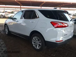 2021 Chevrolet Equinox LT with VIN 2GNAXKEV8M6108239, listed as a IAAI auction lot 41808204 with 92,752 mi miles. Bid and sale history available at carsss.com. Image 3.