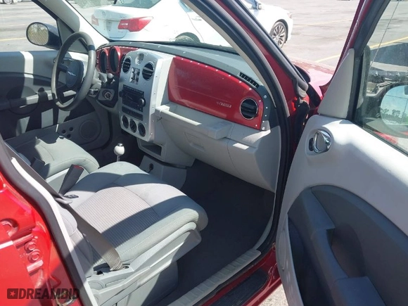 2007 Chrysler PT Cruiser Touring with VIN 3A4FY58B27T605442, listed as a IAAI auction lot 41889278 with 129,999 mi miles. Bid and sale history available at carsss.com. Image 5.
