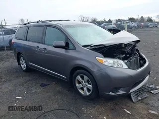 2015 Toyota Sienna LE AAS с VIN 5TDKK3DC7FS642780, выставлен на аукционе IAAI как лот 41611287 с пробегом 142 808 миль миль и . История ставок и продаж доступна на DreamBid. Изображение 1.