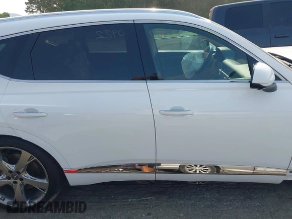 2022 Genesis GV80 with VIN KMUHCESC6NU084725, listed as a IAAI auction lot 42423446 with 66,562 mi miles and . Bid and sale history available at DreamBid. Image 14.