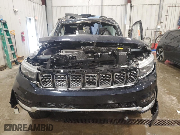 2024 Jeep Grand Wagoneer Series III with VIN 1C4SJVGP2RS111656, listed as a Copart auction lot 49726805 with Not provided miles and Non repairable. Bid and sale history available at DreamBid. Image 5.