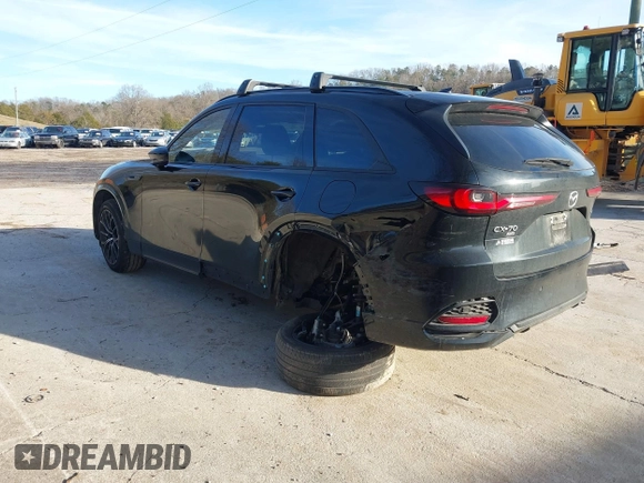 2025 Mazda CX-70 S Premium with VIN JM3KJDHC8S1109547, listed as a IAAI auction lot 41520148 with 11,684 mi miles and . Bid and sale history available at DreamBid. Image 3.