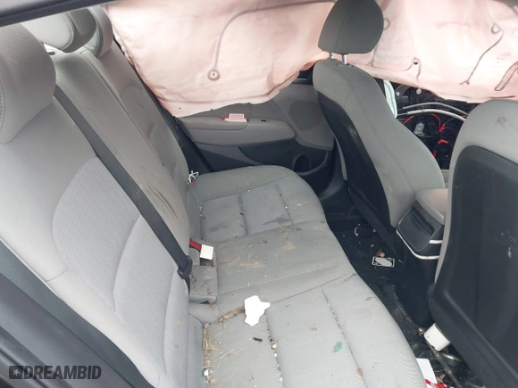 2017 Hyundai Elantra SE with VIN KMHD84LF1HU206221, listed as a IAAI auction lot 42048576 with 1 mi miles. Bid and sale history available at carsss.com. Image 8.
