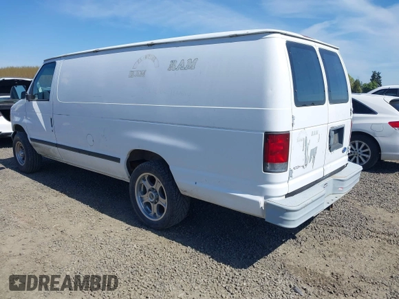 1996 Ford Econoline Cargo with VIN 1FTFS24Y3THA40644, listed as a IAAI auction lot 42020245 with 218,451 mi miles and . Bid and sale history available at DreamBid. Image 3.