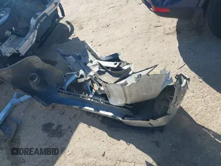 2023 Toyota Camry SE z VIN 4T1G11AK6PU770039, wystawiony jako IAAI lot #41375553 z przebiegiem 46 352 mil mil oraz . Historia ofert i sprzedaży dostępna na DreamBid. Obrazek 12.