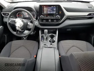 2021 Toyota Highlander L with VIN 5TDCZRBH3MS069679, listed as a Copart auction lot 44747705 with 12,060 mi miles and Salvage title. Bid and sale history available at DreamBid. Image 8.