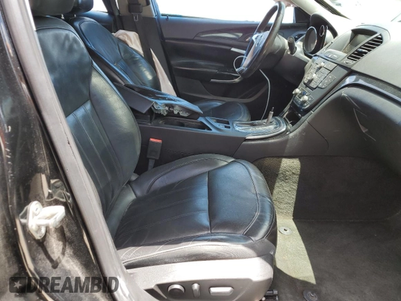 2013 Buick Regal Turbo Premium 1 z VIN 2G4GS5EV3D9221173, wystawiony jako Copart lot #61904305 z przebiegiem 144 600 mil mil oraz Szkoda całkowita • Salvage title. Historia ofert i sprzedaży dostępna na DreamBid. Obrazek 7.