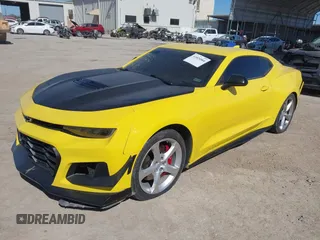 2017 Chevrolet Camaro 1SS z VIN 1G1FE1R7XH0178178, wystawiony jako IAAI lot #41824066 z przebiegiem 89 554 mil mil oraz . Historia ofert i sprzedaży dostępna na DreamBid. Obrazek 18.