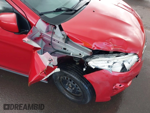 2019 Mitsubishi Mirage ES z VIN ML32F3FJXKHF15235, wystawiony jako IAAI lot #41590832 z przebiegiem 46 193 mil mil oraz . Historia ofert i sprzedaży dostępna na DreamBid. Obrazek 6.
