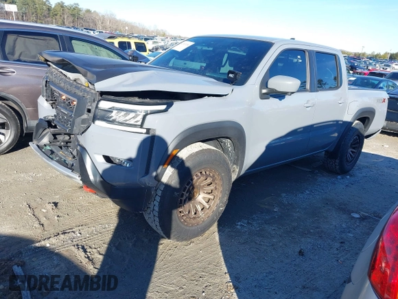 2022 Nissan Frontier SV z VIN 1N6ED1EJ0NN629038, wystawiony jako IAAI lot #41313351 z przebiegiem 98 234 mil mil oraz . Historia ofert i sprzedaży dostępna na DreamBid. Obrazek 17.