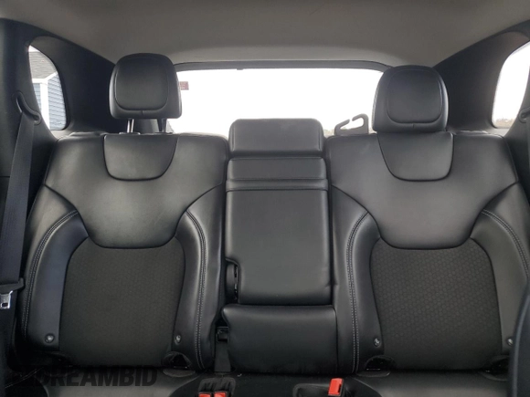 2019 Jeep Cherokee Latitude Plus with VIN 1C4PJMLB9KD191316, listed as a Copart auction lot 49441065 with 181,348 mi miles and Salvage Title. Bid and sale history available at carsss.com. Image 10.