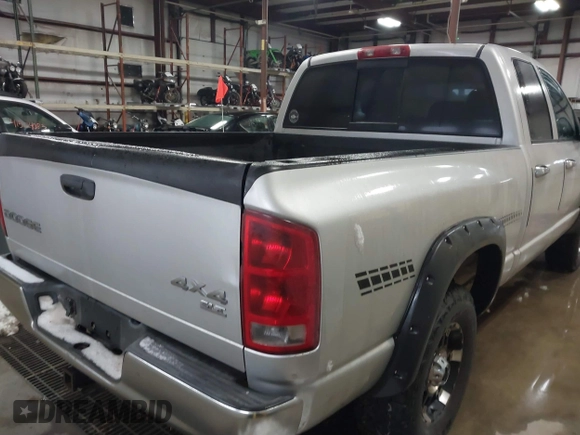 2004 Dodge 1500 SLT with VIN 1D7HU18N74S726788, listed as a IAAI auction lot 41525730 with Not Provided miles and . Bid and sale history available at carsss.com. Image 4.