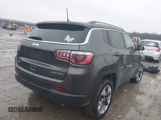 2018 Jeep Compass Limited with VIN 3C4NJDCB6JT201543, listed as a IAAI auction lot 42005502 with 1 mi miles. Bid and sale history available at carsss.com. Image 4.