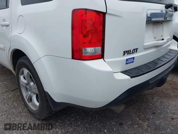 2015 Honda Pilot EX-L with VIN 5FNYF4H56FB061663, listed as a IAAI auction lot 41873152 with 211,876 mi miles and . Bid and sale history available at carsss.com. Image 20.