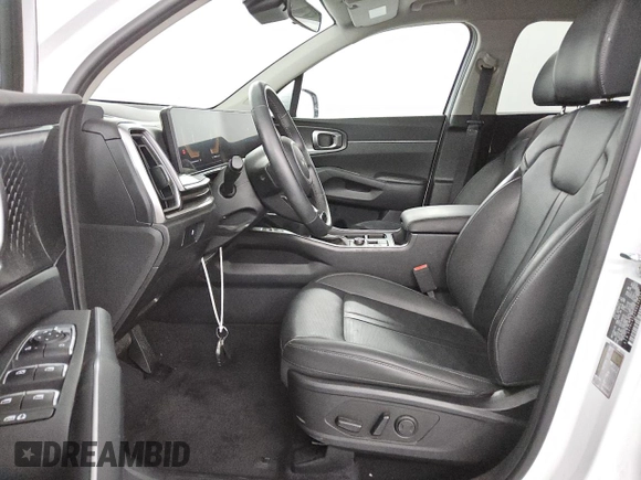 2024 Kia Sorento S with VIN 5XYRL4JC2RG292059, listed as a Copart auction lot 64992445 with 18,274 mi miles and Salvage title. Bid and sale history available at DreamBid. Image 7.