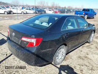 2013 Toyota Camry L with VIN 4T4BF1FK1DR313631, listed as a IAAI auction lot 41738773 with 243,341 mi miles. Bid and sale history available at carsss.com. Image 4.