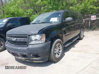 2008 Chevrolet Suburban LT w/3LT with VIN 3GNFC16058G193730, listed as a IAAI auction lot 42047303 with 166,140 mi miles. Bid and sale history available at carsss.com. Image 2.