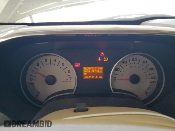 2008 Ford Explorer Limited with VIN 1FMEU65E08UA89487, listed as a Copart auction lot 51689095 with 233,434 mi miles and Salvage title. Bid and sale history available at DreamBid. Image 9.
