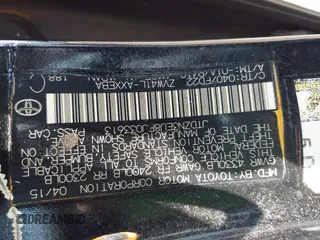 2015 Toyota Prius Two with VIN JTDZN3EU8FJ033613, listed as a IAAI auction lot 42424962 with 374,460 mi miles and . Bid and sale history available at DreamBid. Image 9.