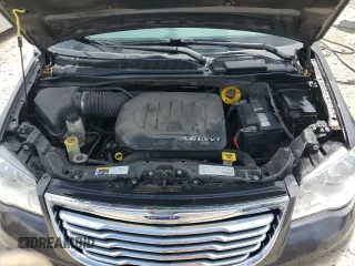 2015 Chrysler Town & Country Touring L z VIN 2C4RC1CG4FR619860, wystawiony jako Copart lot #56395775 z przebiegiem 193 332 mil mil oraz Czysty tytuł • Clean title. Historia ofert i sprzedaży dostępna na DreamBid. Obrazek 12.