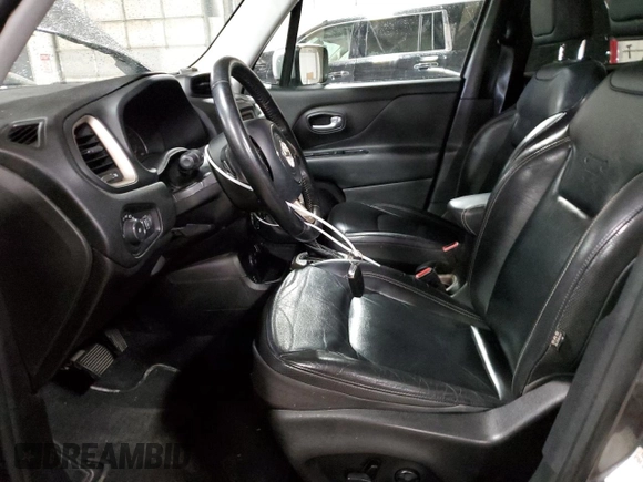2017 Jeep Renegade Limited z VIN ZACCJBDB7HPE78018, wystawiony jako Copart lot #58027535 z przebiegiem 133 145 mil mil oraz Szkoda całkowita • Salvage title. Historia ofert i sprzedaży dostępna na DreamBid. Obrazek 7.