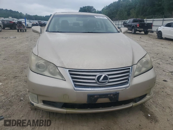 2012 Lexus ES 330 z VIN JTHBK1EG9C2497670, wystawiony jako Copart lot #60527495 z przebiegiem 164 252 mil mil oraz Czysty tytuł • Clean title. Historia ofert i sprzedaży dostępna na DreamBid. Obrazek 5.