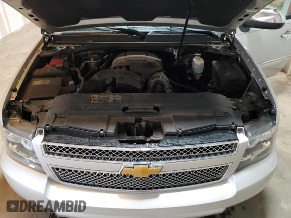 2014 Chevrolet Suburban LT with VIN 1GNSCJE05ER236491, listed as a Copart auction lot 70175244 with 216,369 mi miles and Clean Title. Bid and sale history available at carsss.com. Image 12.