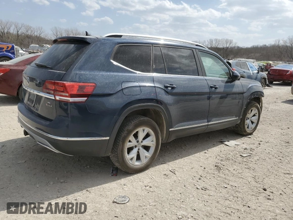 2018 Volkswagen Atlas SEL with VIN 1V2MR2CA4JC526735, listed as a Copart auction lot 48116255 with 121,838 mi miles and Salvage title. Bid and sale history available at DreamBid. Image 3.