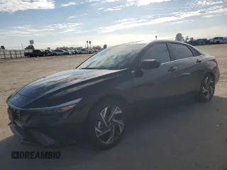 2024 Hyundai Elantra SEL z VIN KMHLS4DGXRU795095, wystawiony jako Copart lot #50841645 z przebiegiem 10 564 mil mil oraz Szkoda całkowita • Salvage title. Historia ofert i sprzedaży dostępna na DreamBid. Obrazek 1.
