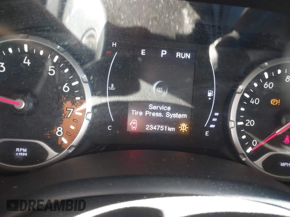 2018 Jeep Renegade Latitude with VIN ZACCJABB6JPJ64456, listed as a IAAI auction lot 41723973 with 234,751 mi miles and . Bid and sale history available at carsss.com. Image 15.
