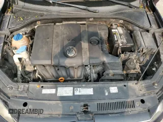 2012 Volkswagen Passat SE z VIN 1VWBH7A35CC048712, wystawiony jako Copart lot #58867305 z przebiegiem 162 954 mil mil oraz Czysty tytuł • Clean title. Historia ofert i sprzedaży dostępna na DreamBid. Obrazek 11.