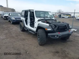 2021 Jeep Wrangler Unlimited Sport S with VIN 1C4HJXDN0MW612698, listed as a IAAI auction lot 41649323 with 22,539 mi miles. Bid and sale history available at carsss.com. Image 1.