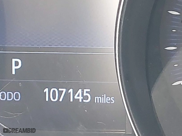 2019 Toyota C-HR XLE with VIN JTNKHMBX2K1041838, listed as a IAAI auction lot 41511513 with 107,145 mi miles. Bid and sale history available at carsss.com. Image 7.